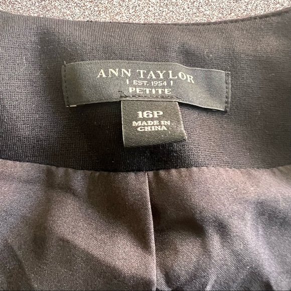 Ann Taylor black and white wool chevron print  jacket - Picture 9 of 11